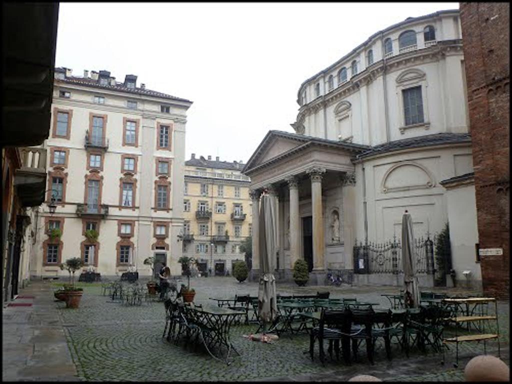 Ferienwohnung Vittoria Turin Zimmer foto